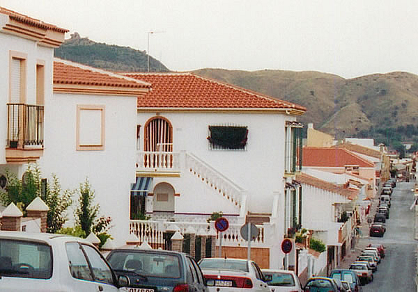 スペインの住宅 建築の瓦 屋根